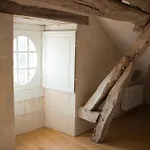 Surprenantes - Chateau Du Pe