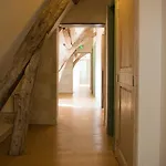 Hotel Surprenantes - Chateau Du Pe 3*