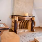 Hotel Surprenantes - Chateau Du Pe