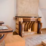 Surprenantes - Chateau Du Pe Hotel