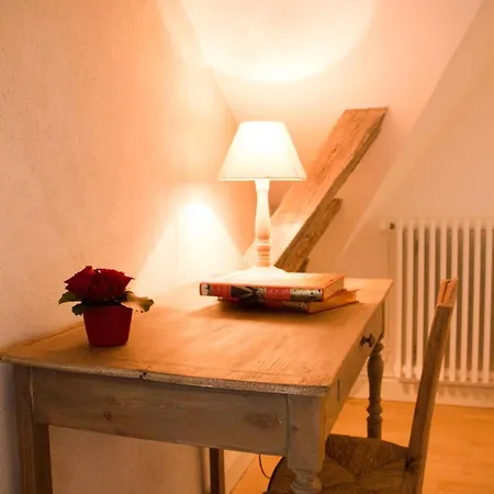 Surprenantes - Chateau Du Pe Hotel Saint-Jean-de-Boiseau