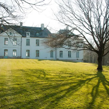 Hotel Surprenantes - Château Du Pé