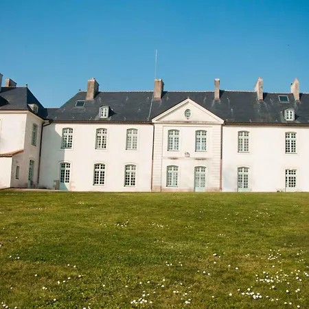 Surprenantes - Chateau Du Pe Szálloda Saint-Jean-de-Boiseau