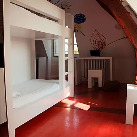 Hotel Surprenantes - Château Du Pé Saint-Jean-de-Boiseau