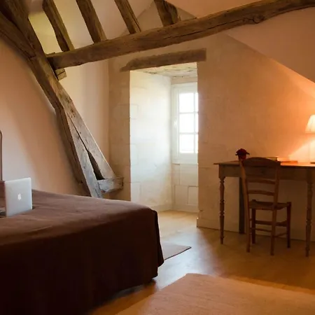 Surprenantes - Chateau Du Pe Hotel