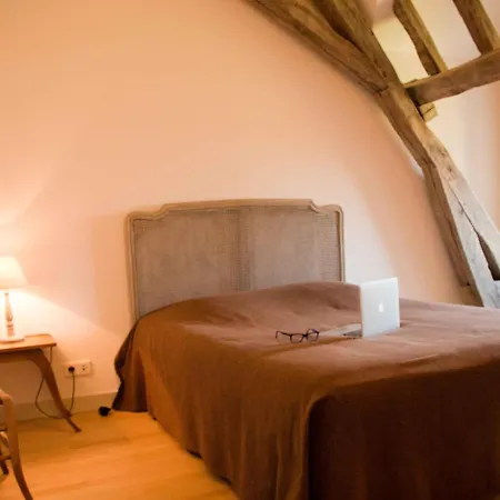 Hotel Surprenantes - Château Du Pé