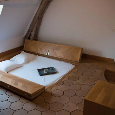 Surprenantes - Château Du Pé Hotel Saint-Jean-de-Boiseau