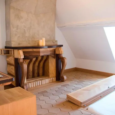 Surprenantes - Chateau Du Pe Szálloda 3*