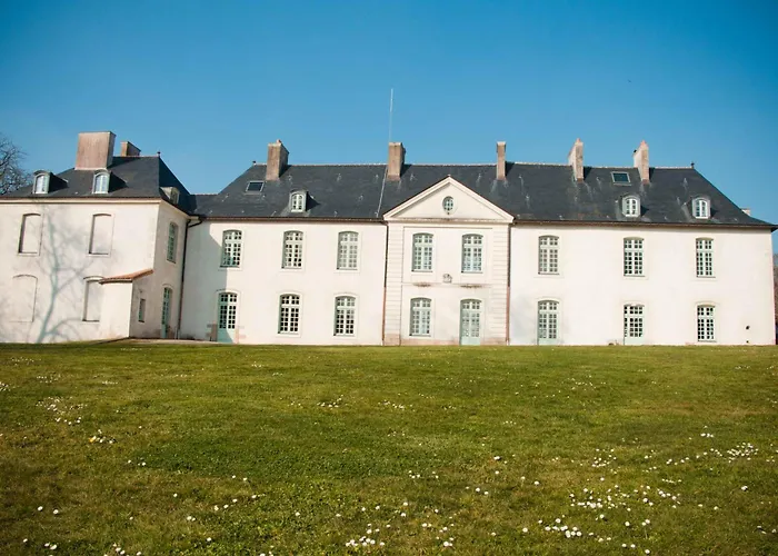 Surprenantes - Château Du Pé Hotel Saint-Jean-de-Boiseau