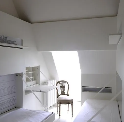 Surprenantes - Château Du Pé Hotel Saint-Jean-de-Boiseau