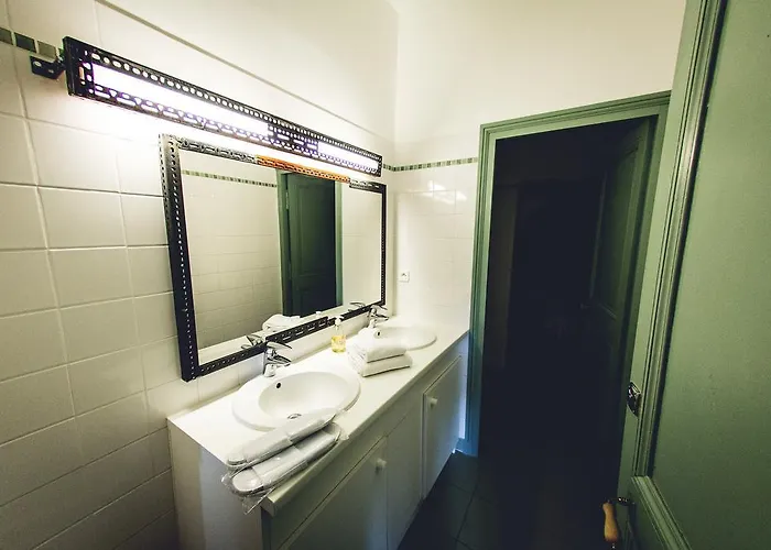 Surprenantes - Château Du Pé Hotel Saint-Jean-de-Boiseau