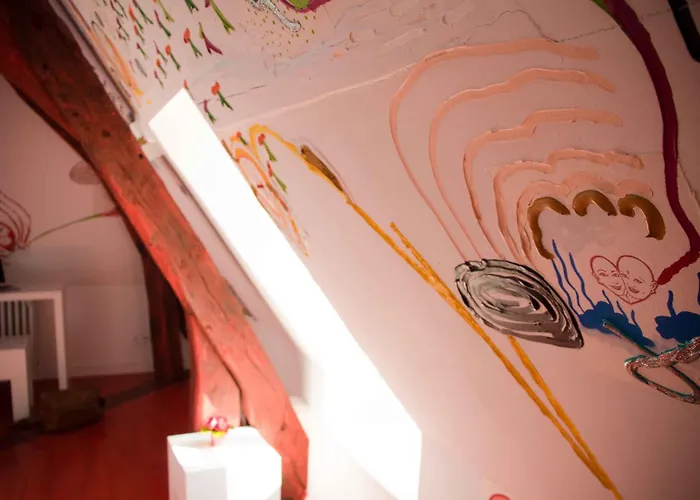 Surprenantes - Château Du Pé 3*