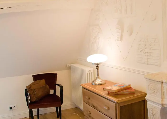 Hotel Surprenantes - Château Du Pé