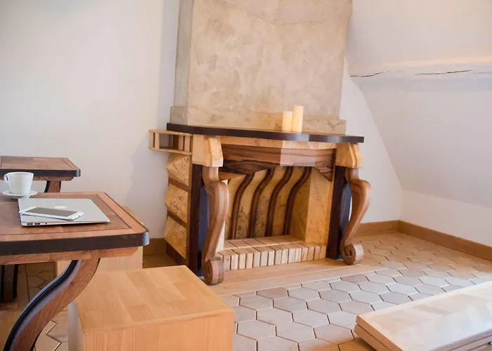 Hotel Surprenantes - Château Du Pé